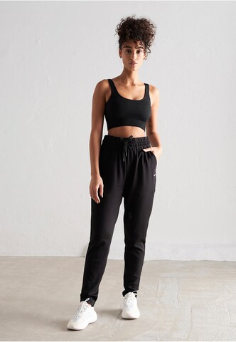 Regular Pantalon Aim'n en noir