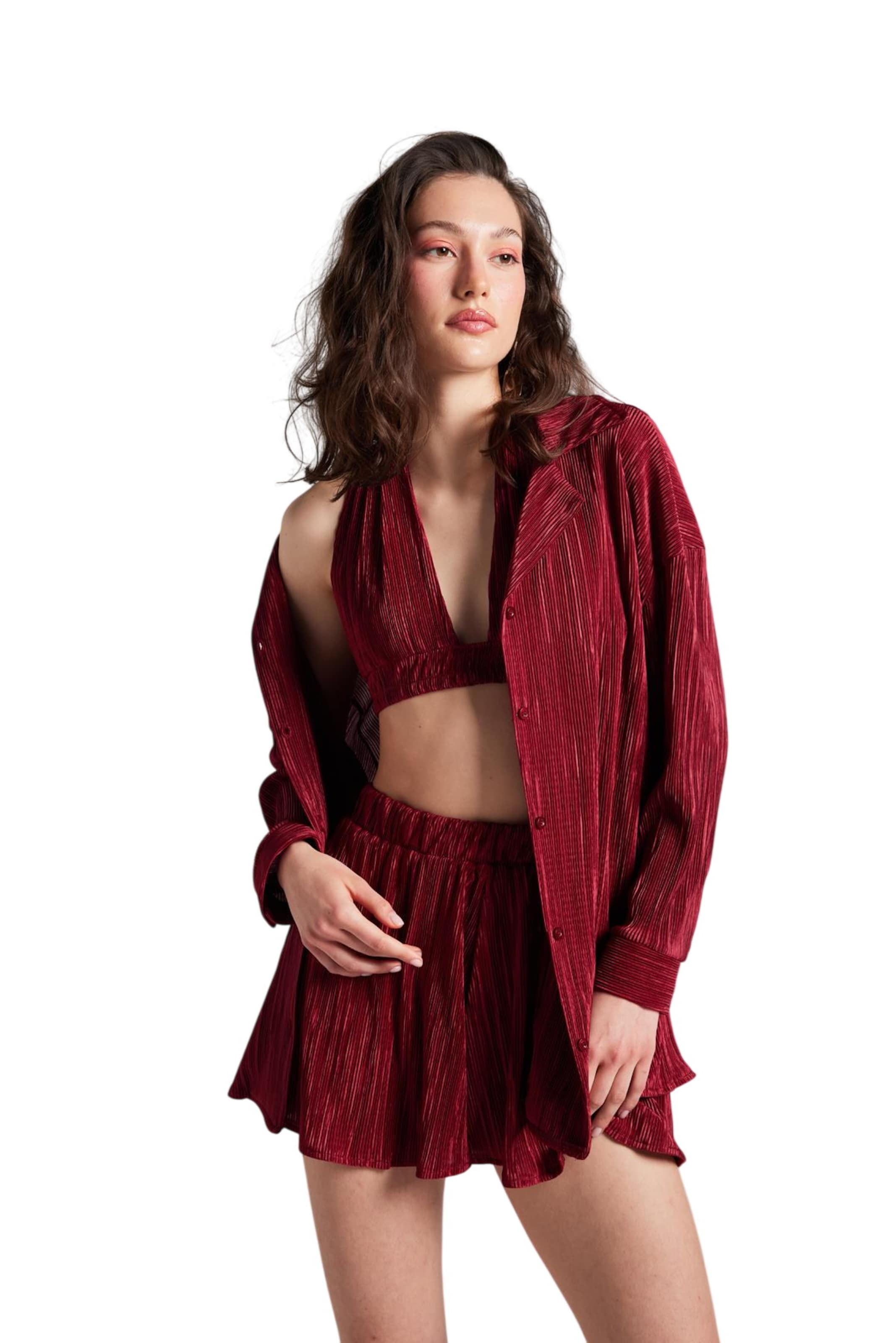 HOLLY LOLLY Blouse in Rood: voorkant