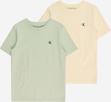 Calvin Klein Jeans Regular T-Shirt in Grün: predná strana