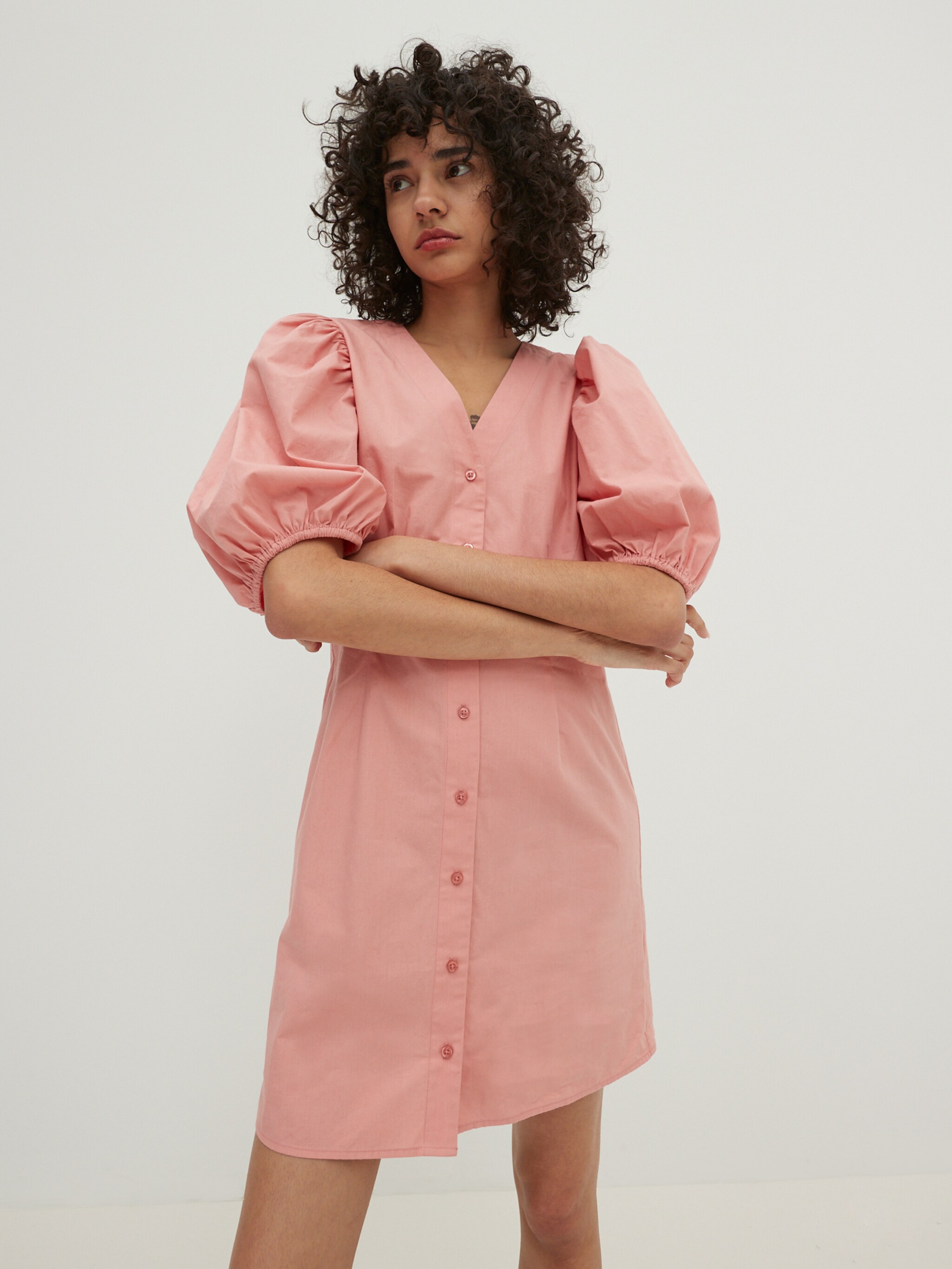 EDITED Produits Robe-chemise rose