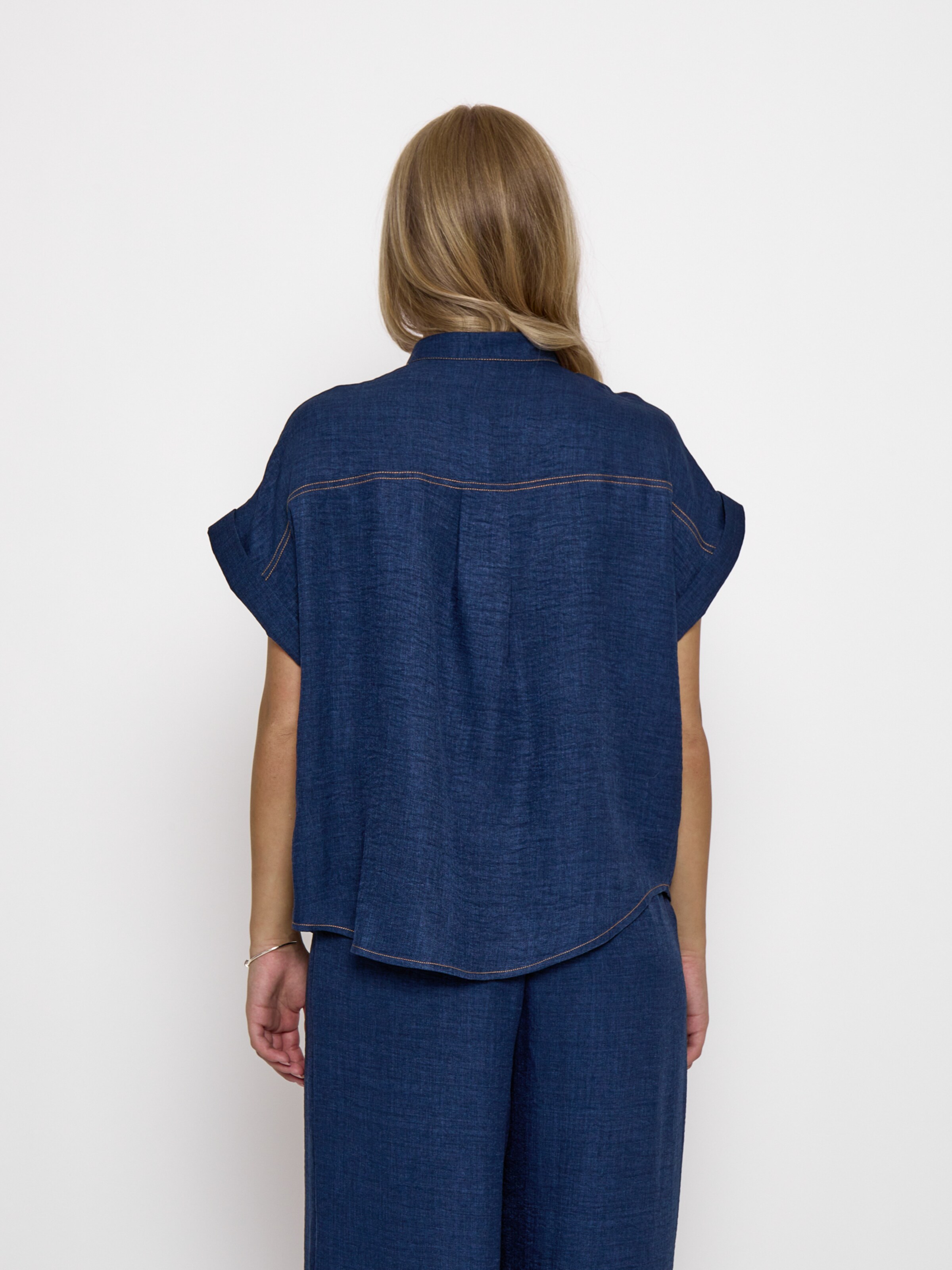 Maglietta 'Ruth' di Peppercorn in blu
