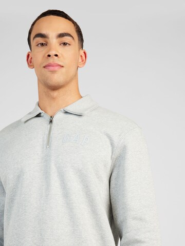 GAP Sweatshirt in Grau