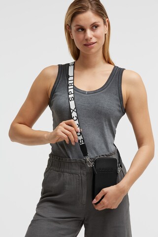 Soccx Smartphone Case in Black: front