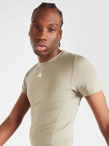 ADIDAS PERFORMANCE - Camiseta funcional 'Techfit' en beige