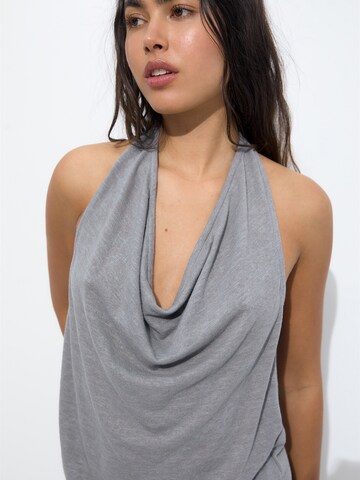 Pull&Bear Top in Grau