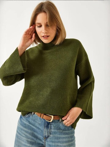 Bianco Lucci - Pullover em verde: frente
