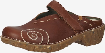 EL NATURALISTA Clogs in Bruin: voorkant