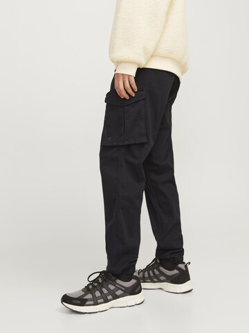 aprel Tapered Hose in Schwarz
