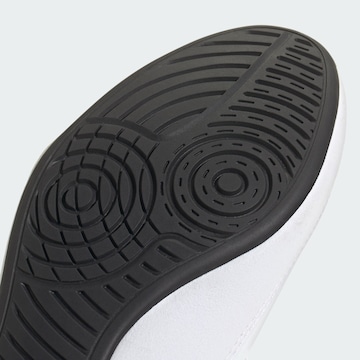 Chaussure de sport 'Hvc' ADIDAS PERFORMANCE en blanc