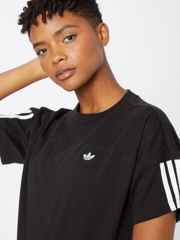 ADIDAS ORIGINALS T-Shirt in Schwarz