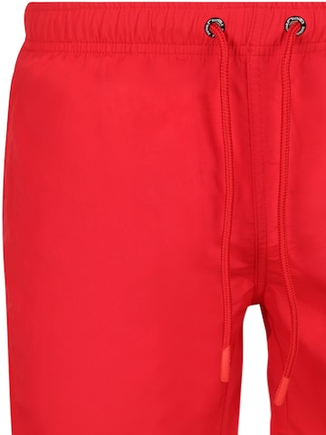 Shorts de bain Suitable en rouge