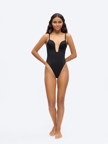 Calvin Klein Underwear Muotoileva body värissä musta