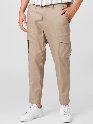 DRYKORN Regular Cargo trousers 'TEVO' in Brown: front