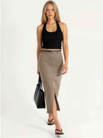 Qu Style Skirt in Brown