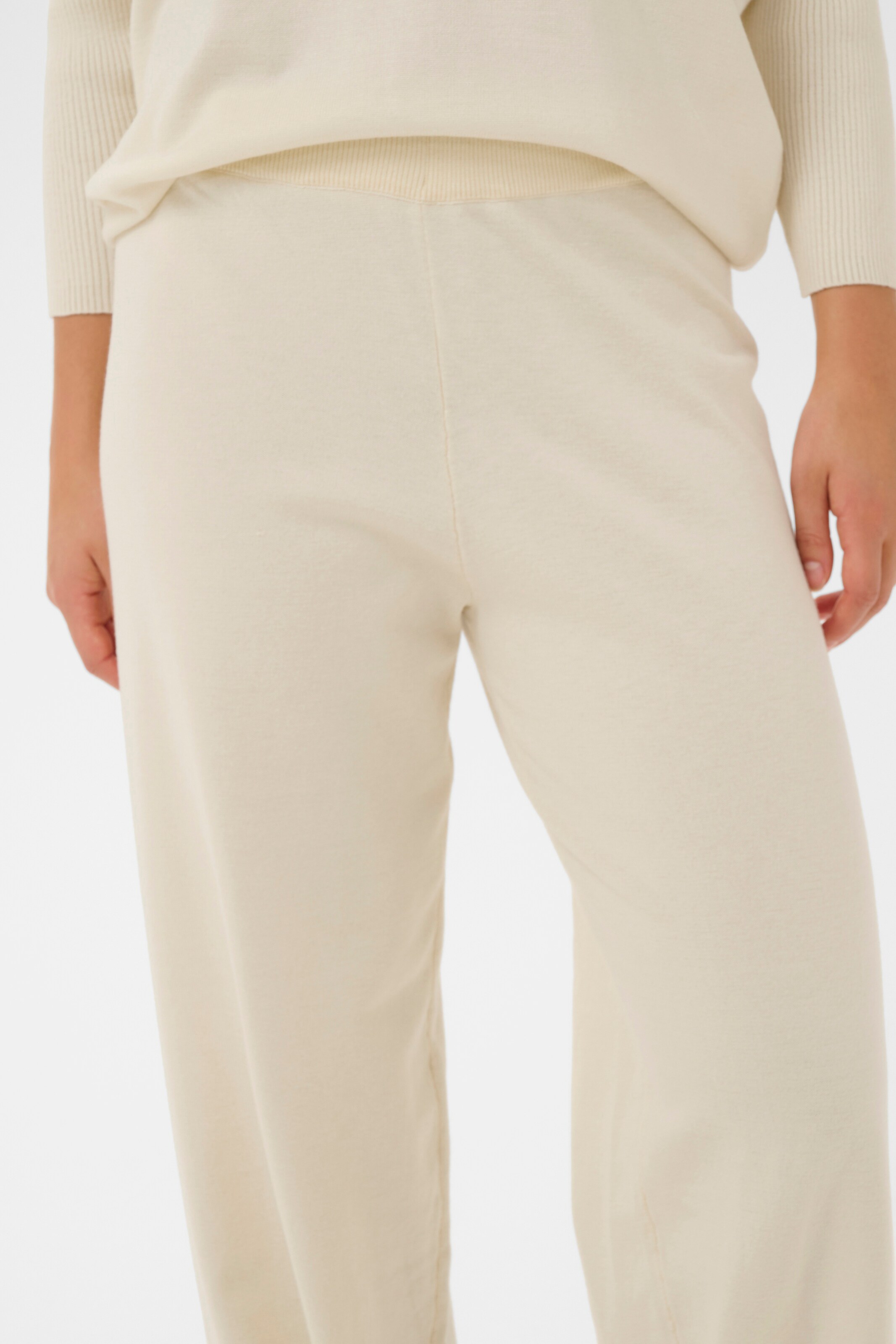 SAINT TROPEZ Regular Trousers 'Mila' in Beige