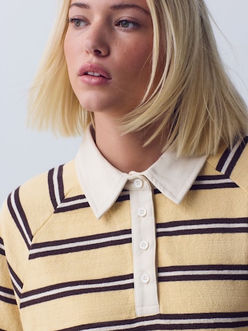 T-shirt Next en jaune