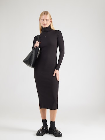 Tommy Jeans Jurk in Zwart: voorkant