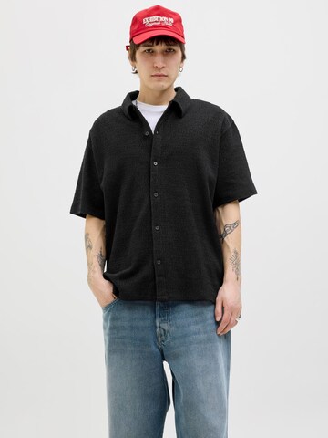 JACK & JONES Comfort Fit Skjorte i sort: forside