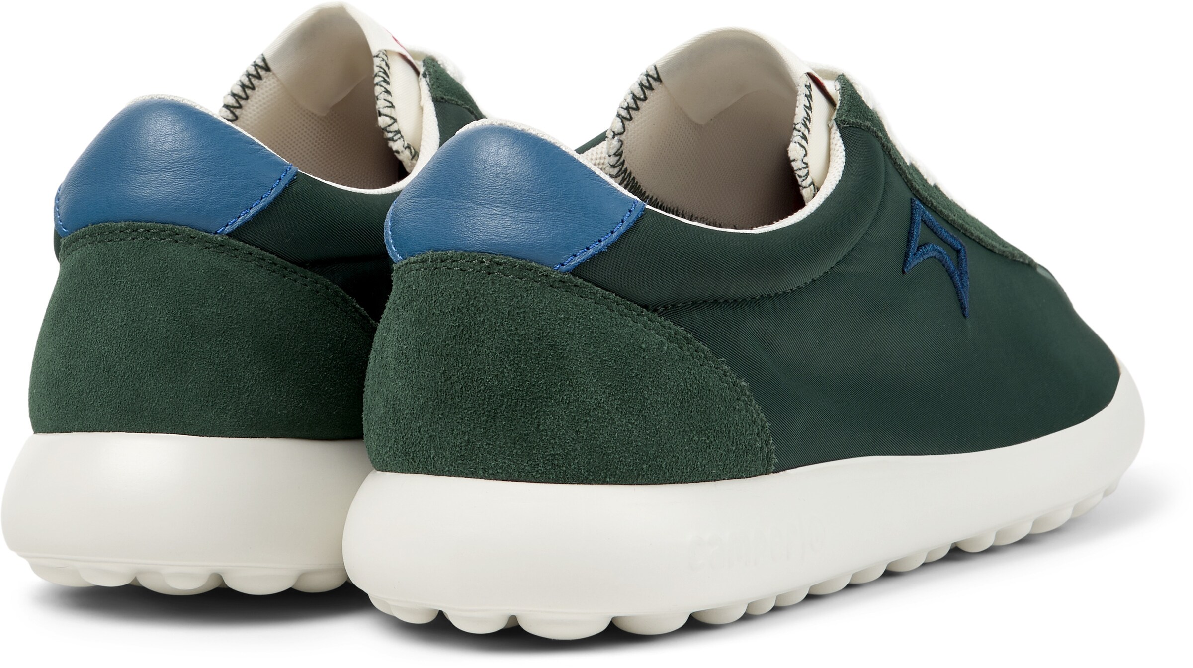 Baskets basses 'Pelotas' CAMPER en vert