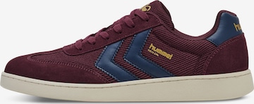 Hummel Sneakers in Red: front