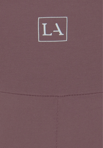 LASCANA Skinny Pyjamabroek in Bruin