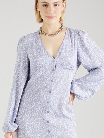 Robe-chemise 'Flirty' NLY by Nelly en violet : devant