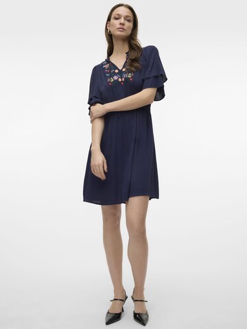 Robe-chemise 'SINA' VERO MODA en bleu