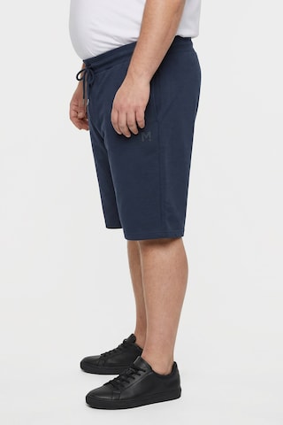 Men Plus Regular Trousers in Blue: front