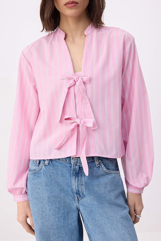 Trendyol - Blusa en rosa