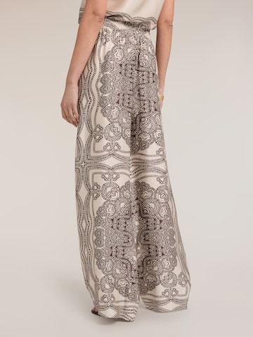 Wide leg Pantaloni di MOTIVI in beige