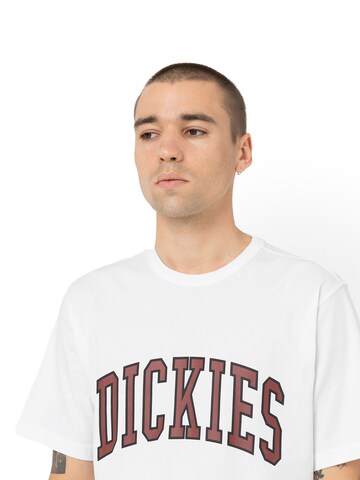 DICKIES Bluser & t-shirts 'AITKIN' i hvid