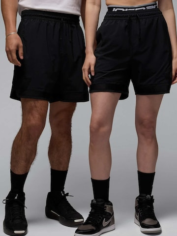 Jordan Regular Broek in Zwart: voorkant