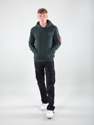 ALPHA INDUSTRIES Sweatshirt in Green