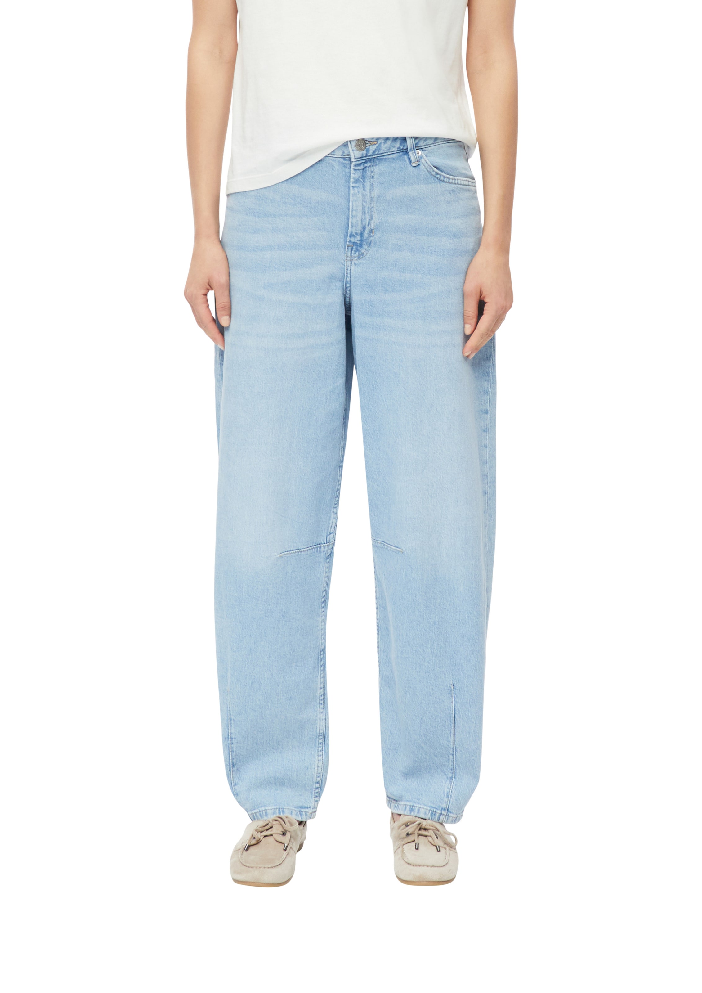 s.Oliver Barrel Jeans in Blue: front
