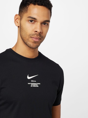 Nike Sportswear T-Shirt in Schwarz