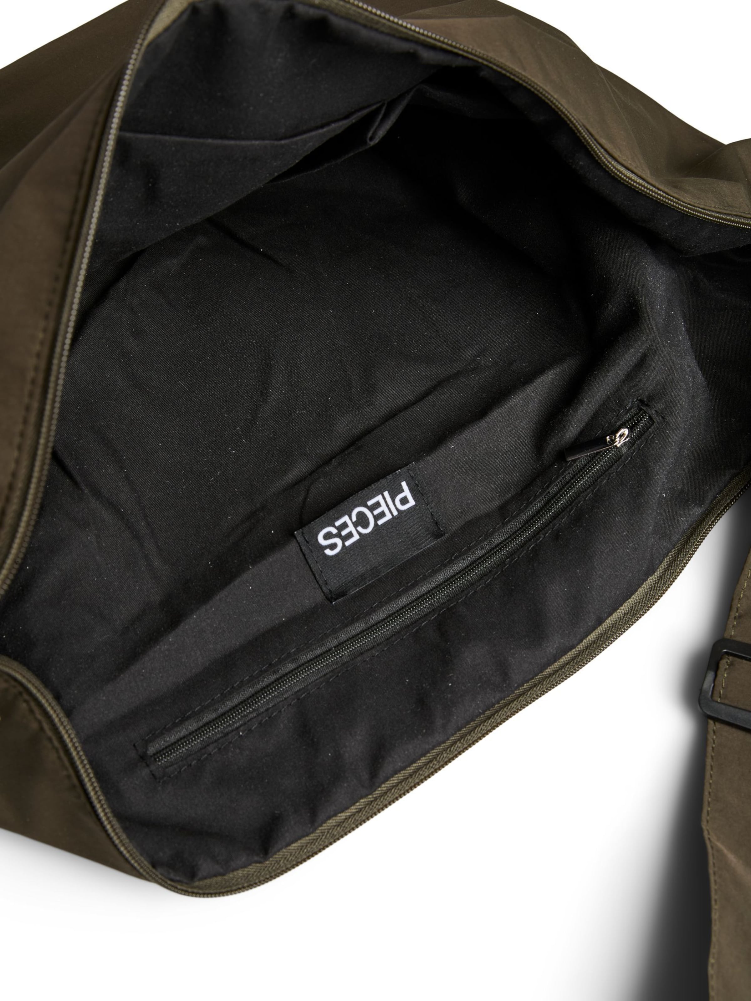 PIECES Bæltetaske 'PCAmanda' i grøn