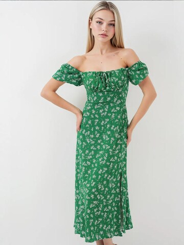 Robe Bigdart en vert