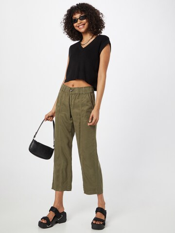 BRAX Loose fit Trousers 'Maine' in Green