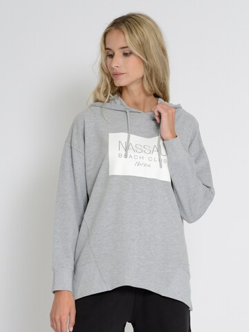 NASSAU Beach Club Pullover in Grau: Vorderseite