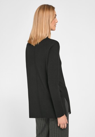 Peter Hahn Sweater in Black