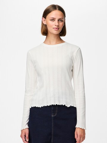 PIECES Shirt in White: front