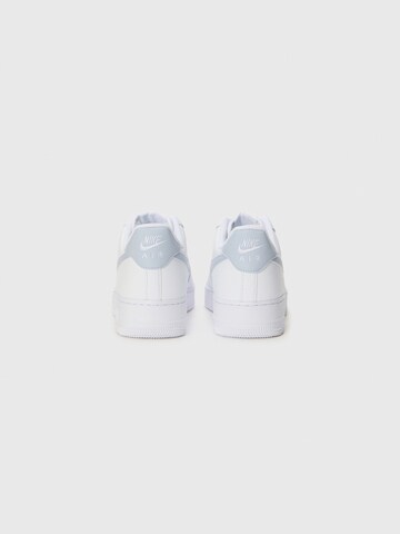 Nike Sportswear - Sapatilhas baixas 'Air Force 1 '07' em branco