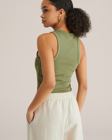 WE Fashion Top in Grün