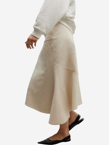 Adolfo Dominguez Skirt in Beige