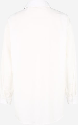 Missguided Petite Blouse in Wit