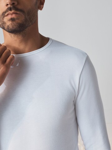 Next - Camiseta térmica en blanco