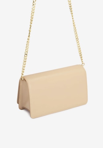 Kazar Clutch in Beige