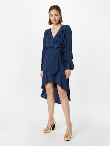 Robe 'JOHANNA' TFNC en bleu : devant