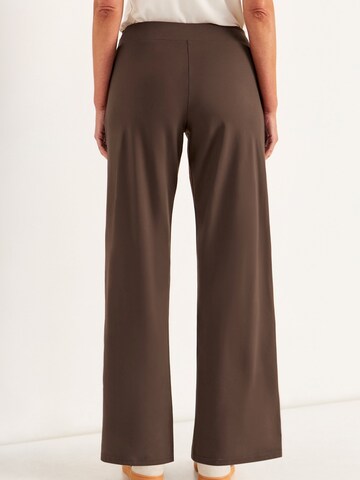 Wide Leg Pantalon Cellbes of Sweden en marron