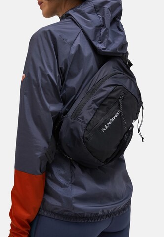 PEAK PERFORMANCE Crossbody bag in Black